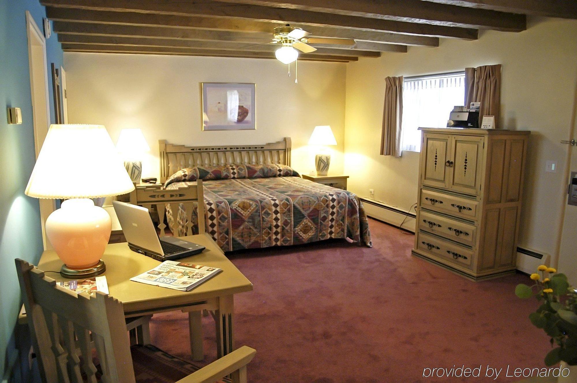 Kachina Lodge Resort And Meeting Center Taos Chambre photo