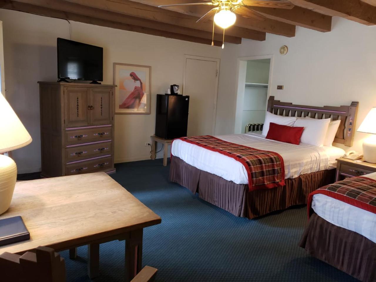 Kachina Lodge Resort And Meeting Center Taos Extérieur photo