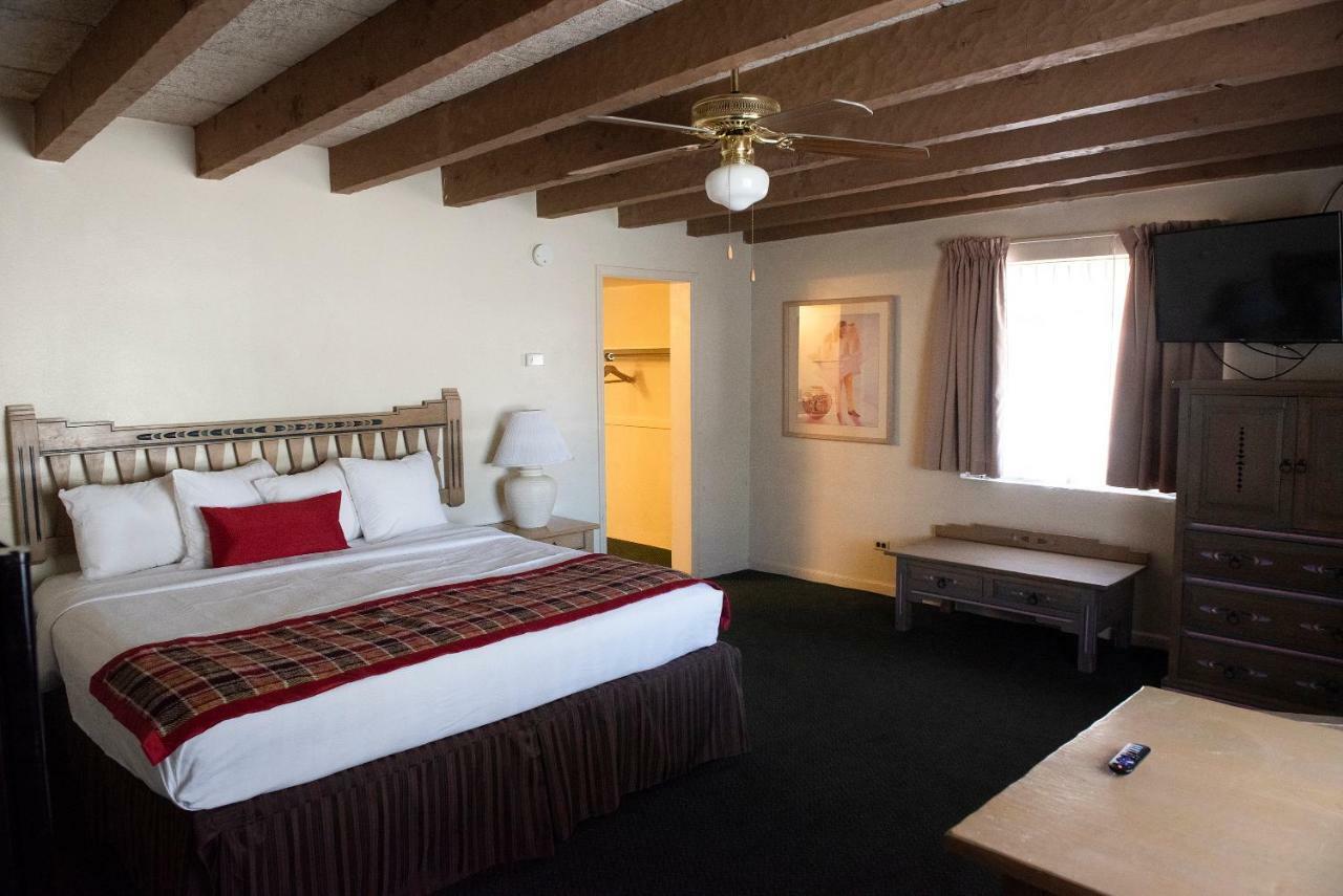 Kachina Lodge Resort And Meeting Center Taos Extérieur photo