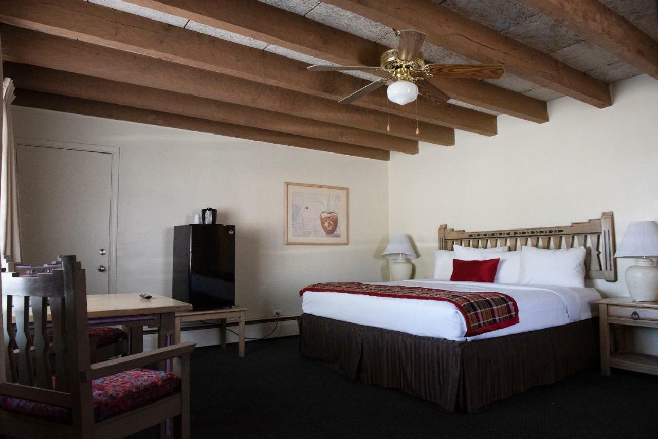 Kachina Lodge Resort And Meeting Center Taos Extérieur photo