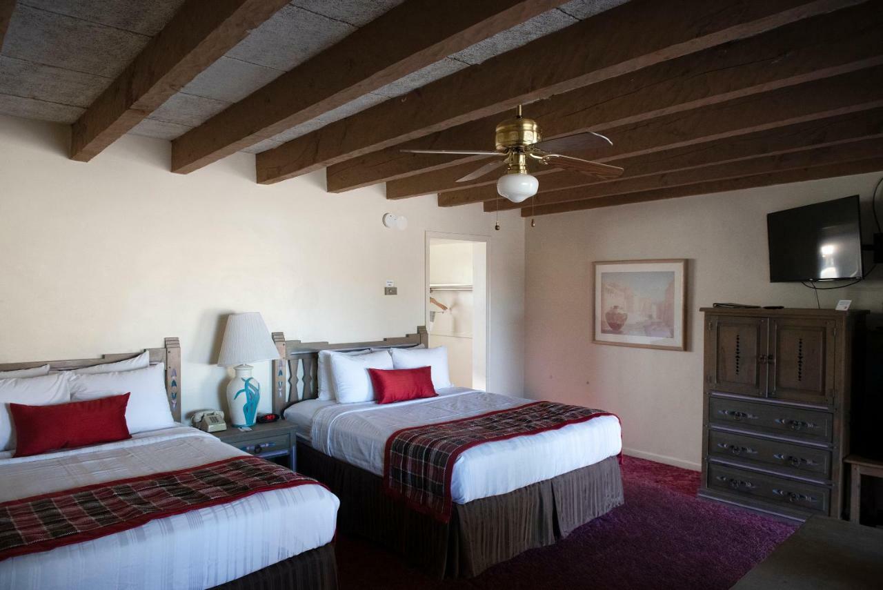 Kachina Lodge Resort And Meeting Center Taos Extérieur photo
