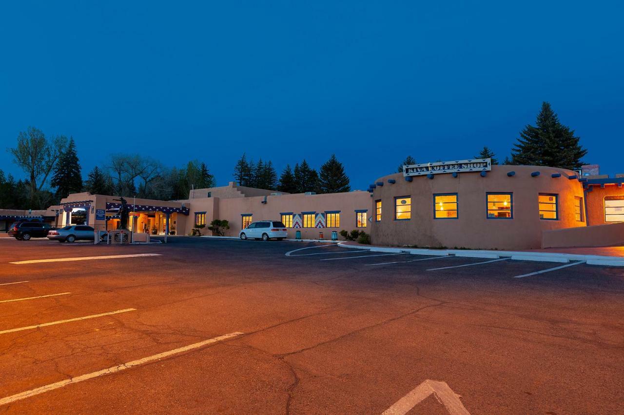 Kachina Lodge Resort And Meeting Center Taos Extérieur photo